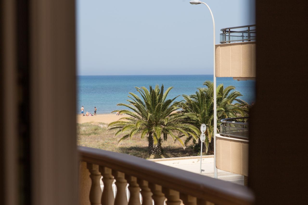 Denia Front Beach Apartment Eksteriør bilde